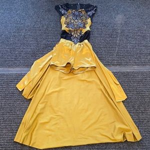 Dance costume